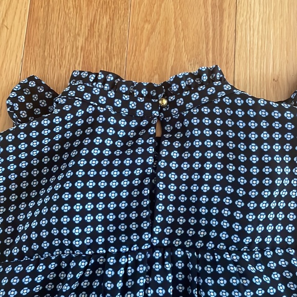 EUC Who What Wear Patterned Ruffle Shell Tank Top - Picture 9 of 10